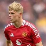 MU chính thức chia tay tiền vệ tự nhận 'thông minh nhất', chuyển giao bất ngờ tới đội bóng hạng Nhất 1