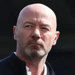 Alan Shearer 'bật mí' dự đoán bất ngờ: MU thắng Tottenham? 1