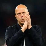 Sốc: Liverpool chính thức quyết định tương lai Arne Slot, tuyên bố bất ngờ về Xabi Alonso 1