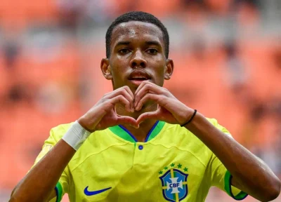 Rayan - Thần đồng Brazil giá 35 triệu euro: Từ lò đào tạo Vasco đến Ngoại hạng Anh 1