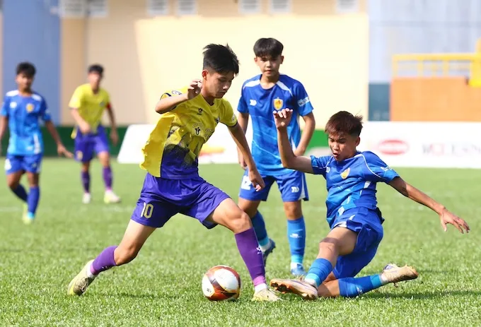 U15 QG - Cúp Modern 2026: Hà Nội I 'càn quét' 5-1, Thể Công Viettel I 'hủy diệt' 4-0, cả hai thẳng tiến bán kết! 1
